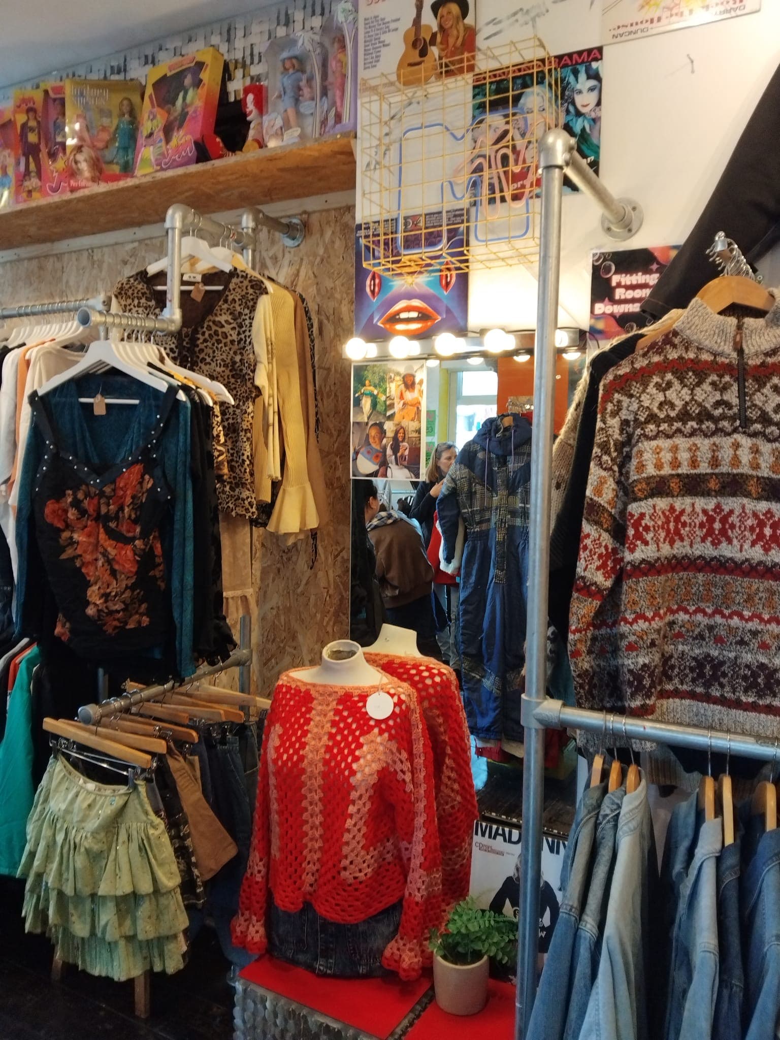 Dublin vintage clothing rails and retro finds